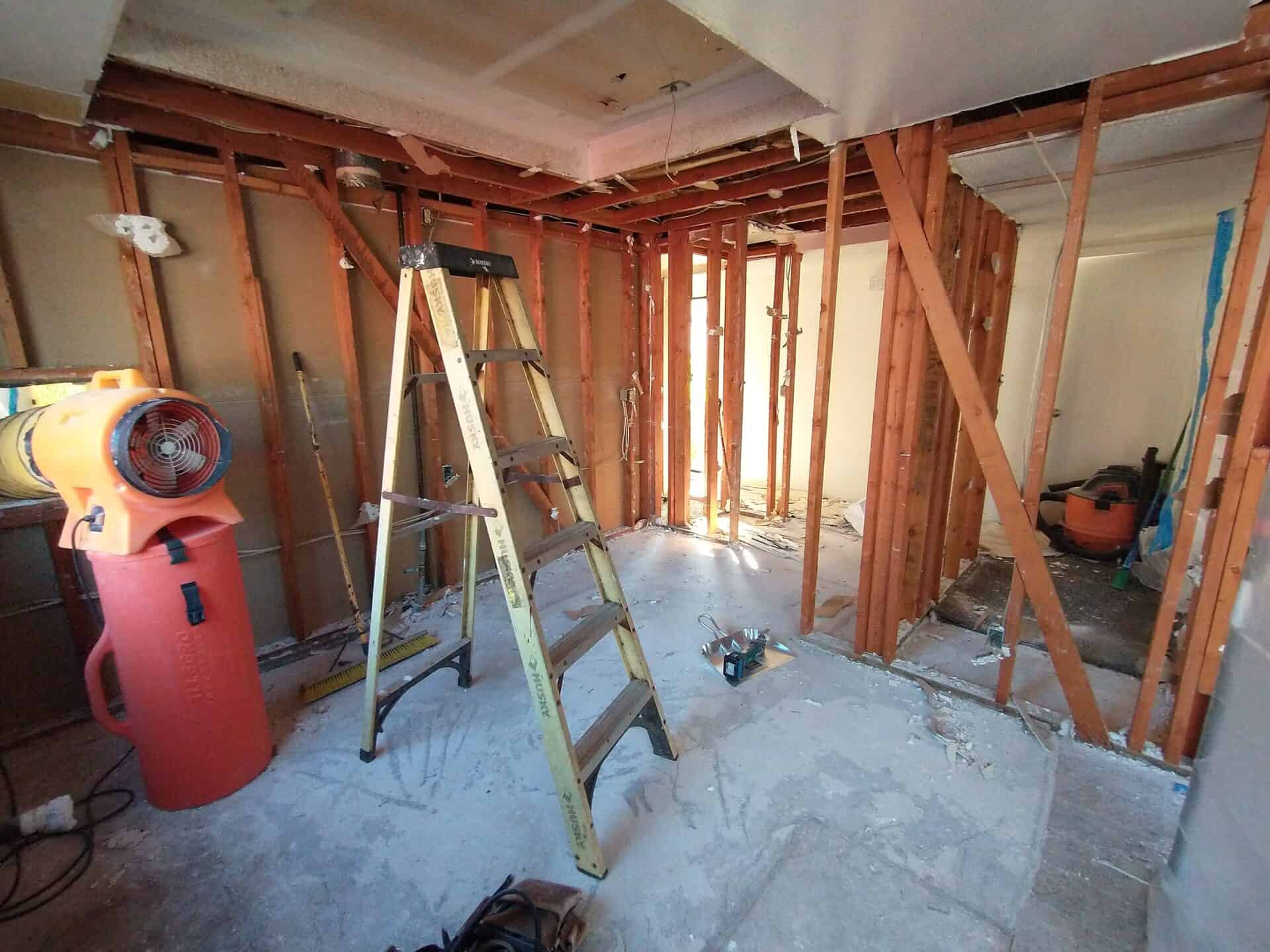 Load bearing walls exposed before cementing during a remodel